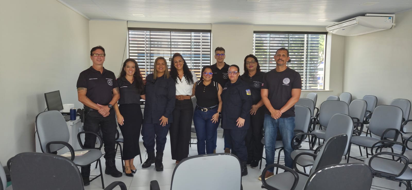 Secretaria de Políticas para as Mulheres e representantes da Patrulha Guardiã Maria da Penha e GCM pedem criação de Sala Lilás no DPT Itabuna