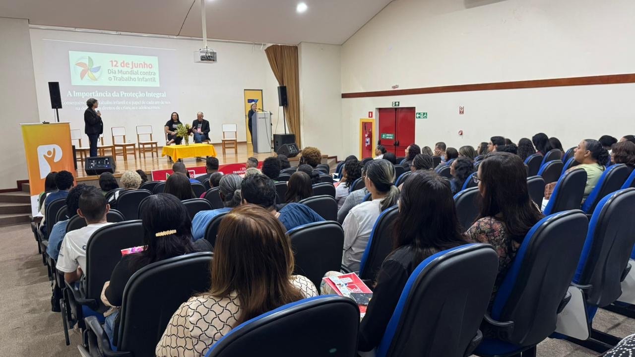 Prefeitura de Itabuna discute em Seminário consequências da exploração do trabalho infantil