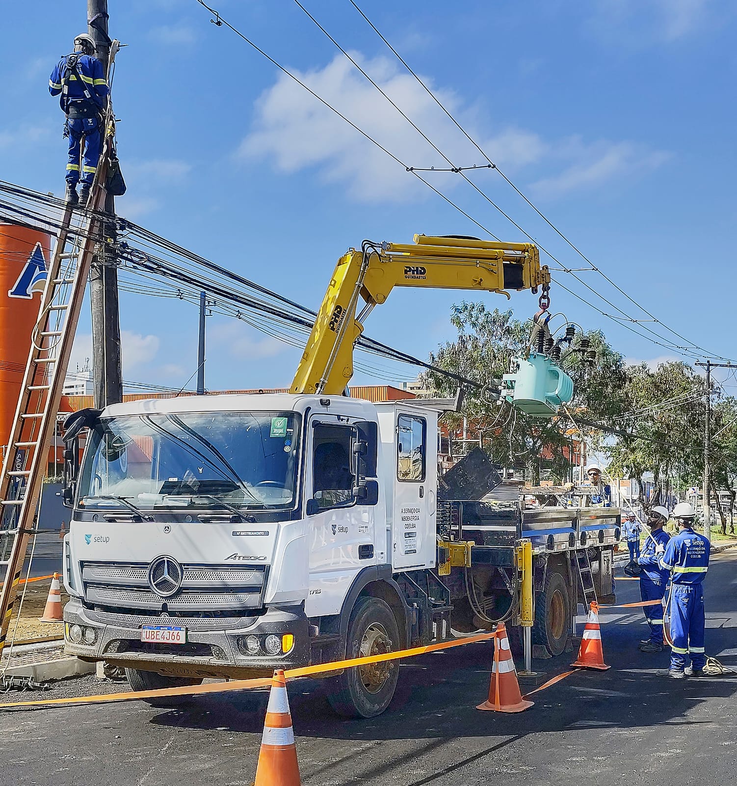 Titular da SIURB inspeciona obras do Complexo Viário no Banco Raso