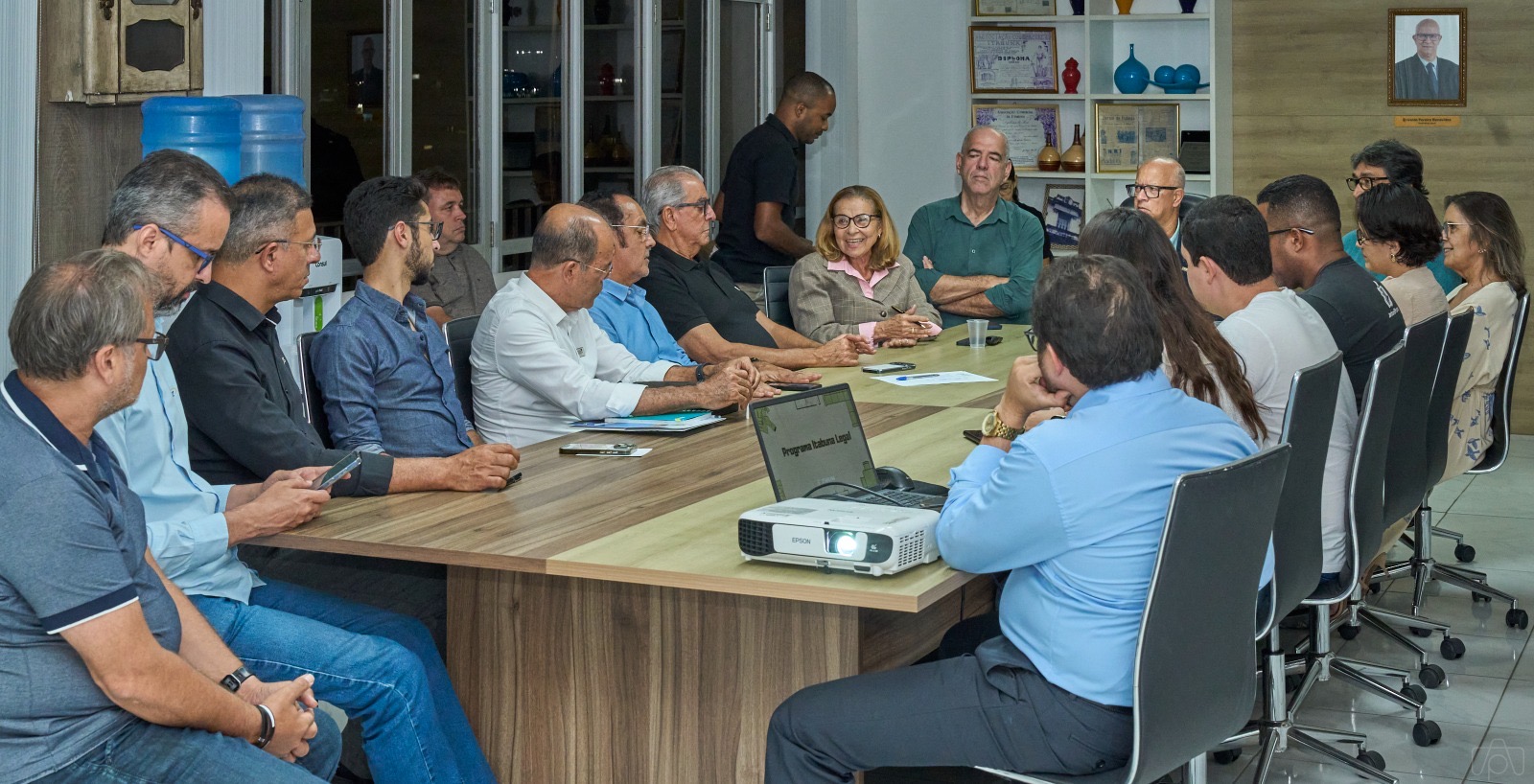 Prefeitura de Itabuna apresenta o projeto do Serviço de Atendimento Municipal aos dirigentes e integrantes da ACI